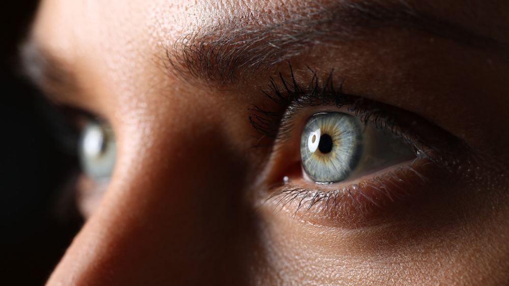 Zespół suchego oka – jak rozpoznać i jak leczyć?